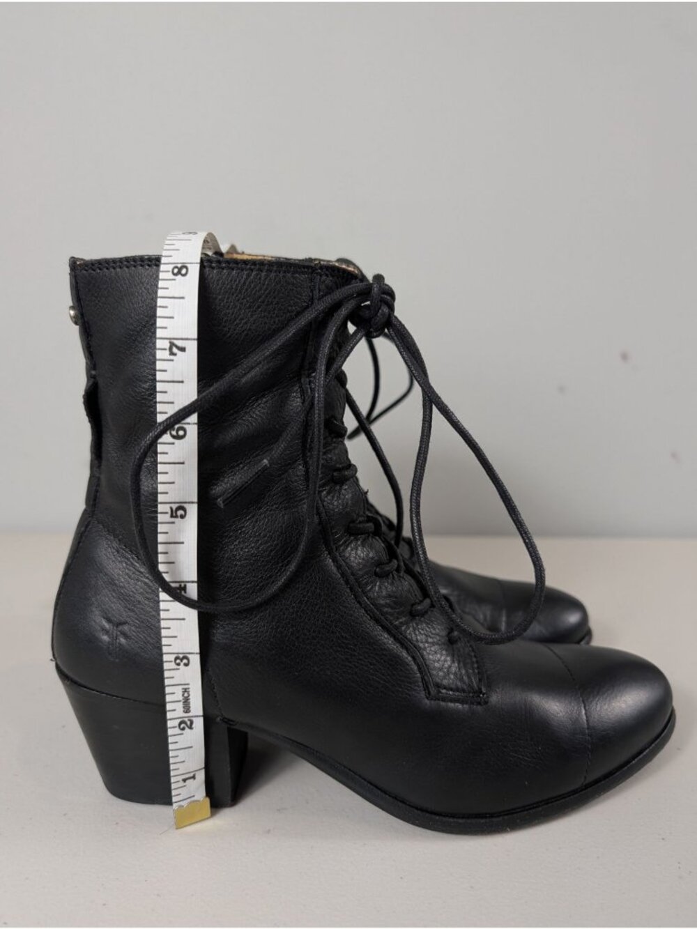 Frye Courtney women's black leather lace up boots size 7.5B - Picture 4 of 12
